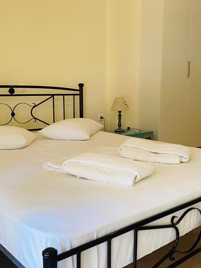 Vkastri Aparthotel Vasilikí Quarto foto
