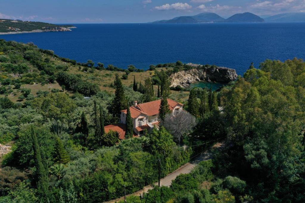 Vkastri Aparthotel Vasilikí Exterior foto