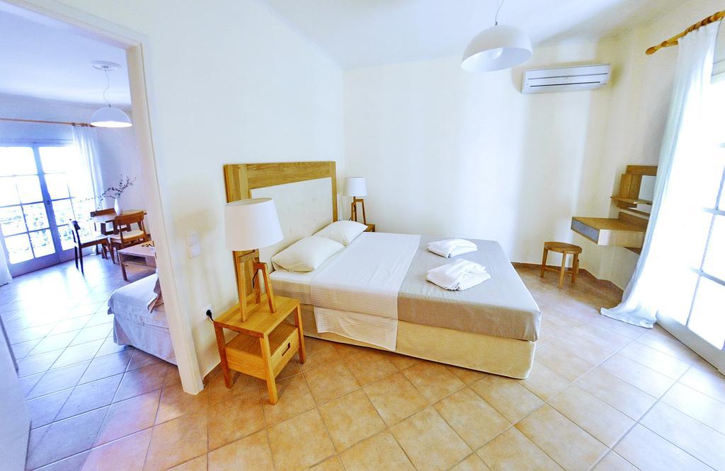 Vkastri Aparthotel Vasilikí Exterior foto